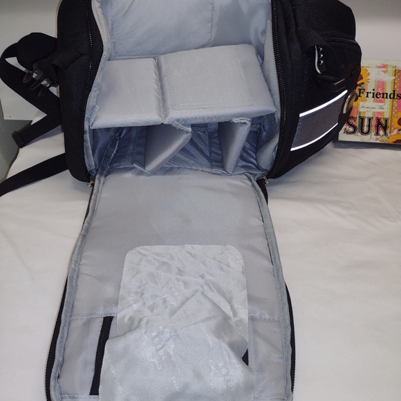 Black DuraShield Pro-Series Sling Style Padded Camara Case Bag BackPack. - Picture 9 of 16